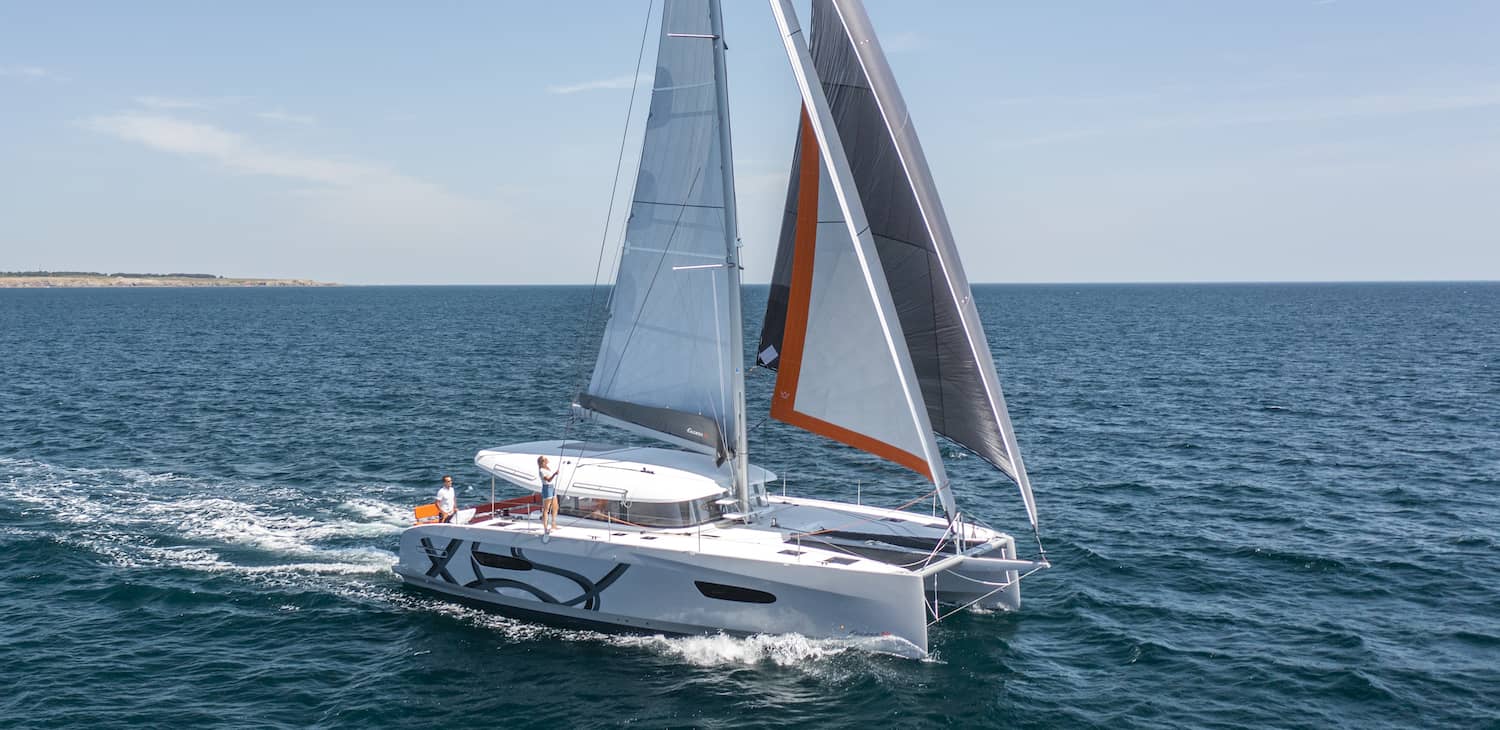 catamaran excess 14